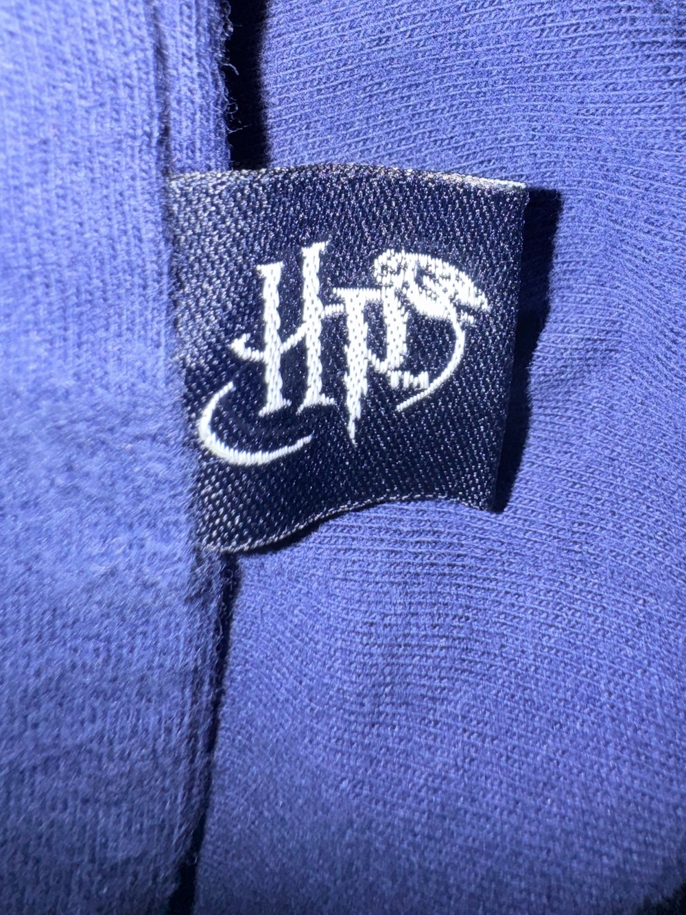 Hogwarts Navy Long Sleeve Graphic Tee Size UK 27=US XXL - Picture 8 of 9